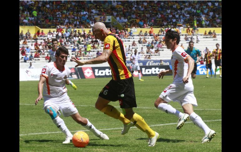 La afición respondió, a Leones Negros no le alcanzó.  /