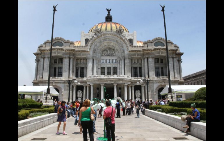 En el evento participan diversas instituciones como el INBA, el Conaculta y el Senado de la República. NTX /