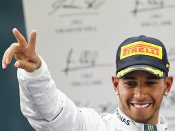 Lewis Hamilton asegura que en el ámbito personal también se siente a gusto, más estable. EFE /