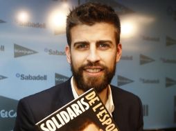 Gerard Piqué sabe que tienen difícil la liga pero no pierde las esperanzas. EFE /