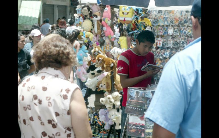 Señalan que el Estado tiene el reto de enfrentar la informalidad. ARCHIVO /