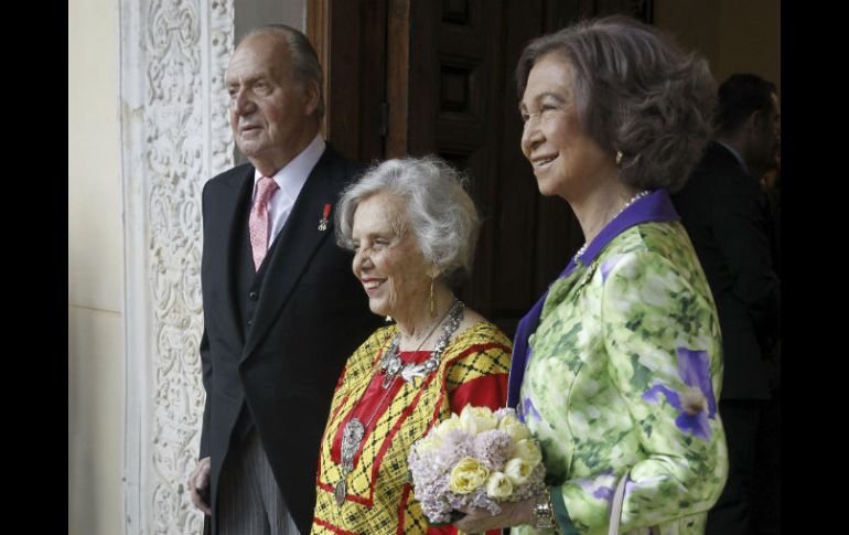 Elena Poniatowska estuvo acompañada por los reyes de España. EFE /