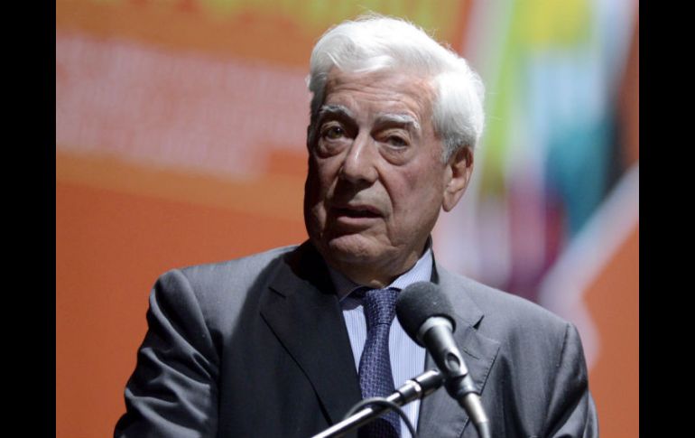 Vargas Llosa participó en una conferencia en Caracas sobre libertad y democracia. AFP /