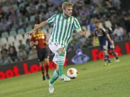 Imagen de Damien Perquis, de Real Betis, cuyo equipo desciende a la Segunda división de la liga española. Foto: @RBetisOficial. ESPECIAL /