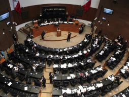 Senadores comenzaron la reunión para acordar el dictamen de reforma politico-electoral. ARCHIVO /