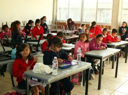 Fortalecer la escuela indígena, impulsar la educación preescolar y becar a los niños que trabajan; entre las propuestas del INEE. ARCHIVO /