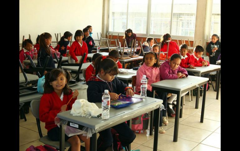 Fortalecer la escuela indígena, impulsar la educación preescolar y becar a los niños que trabajan; entre las propuestas del INEE. ARCHIVO /