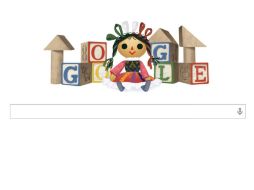 Google festeja con un ''doodle'' a los ''peques'' de la casa y muestra su nombre con coloridos bloques y torres de madera. ESPECIAL /