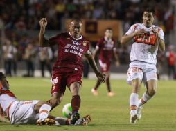 Tecos no pudo aprovechar el jugar en su cancha para sacar ventaja en la final del Asceno MX.  /