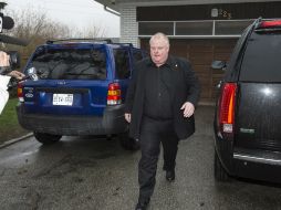 Rob Ford abandona su domicilio en la ciudad tras la revelación del nuevo video. AP /