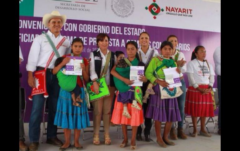 En gira por Nayarit, Rosario Robles aseguro que el programa Oportunidades no apoyará a mujer que tengan muchos hijos. ESPECIAL /