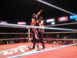 La Arena Coliseo de Guadalajara fue testigo del combate entre Diamante Azul y Ráfaga.  /