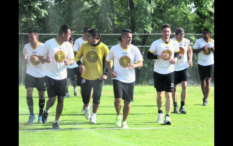 Los Leones Negros continúan con su concentración en sus instalaciones de La Primavera.  /