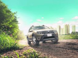 Renault también presentó esta semana la Duster 2015, con nueva parrilla y precios desde 229 mil pesos. ESPECIAL /