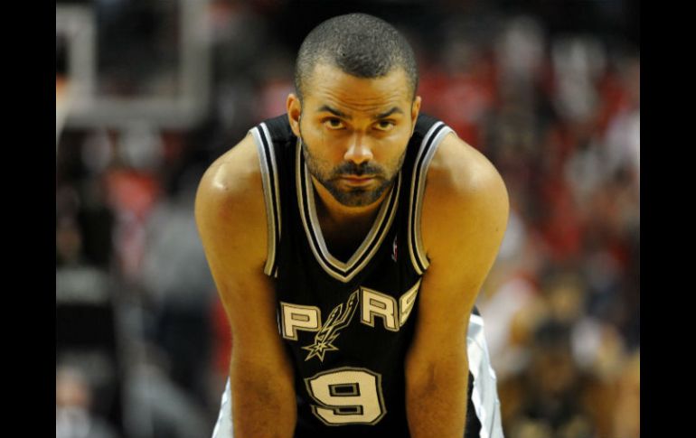 Tony Parker destacó al anotar 29 puntos. AFP /