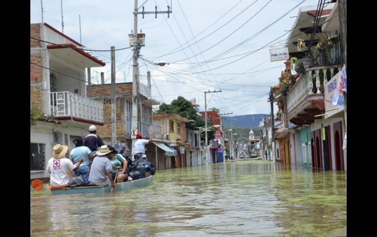 El fenómeno causaría que las tormentas duren mucho más tiempo generando desastres como los observados en Guerrero. ARCHIVO /