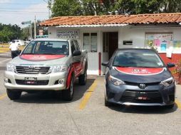 Las malas condiciones del auto ya no serán problema para aprobar los examenes. Foto: @LauVader. ESPECIAL /