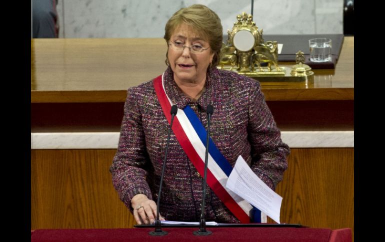 'Haremos los cambios de manera democrática y transparente', aseguró la presidenta de Chile, Michelle Bachelet. AFP /