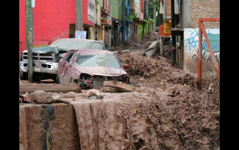 'El Niño' incrementa las posibilidades de inundaciones, sequías, tornados y otros patrones globales de clima extremos. ARCHIVO /