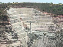 Según la Conagua, la cortina de 80 metros en la presa representaría un riesgo para el poblado de Temacapulín. ARCHIVO /