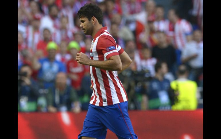 Diego abandonó la final de la Champions cuando no llevaba ni 10 minutos en el campo. AP /