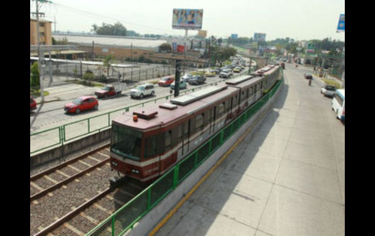 La Línea 3 tendrá una longitud total de 21.5 kilómetros y contará con 13 estaciones elevadas y cinco subterráneas. ESPECIAL /