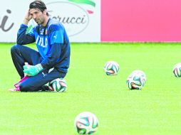 Gianluigi Buffon va por su tercer Copa del Mundo con Italia. EFE /