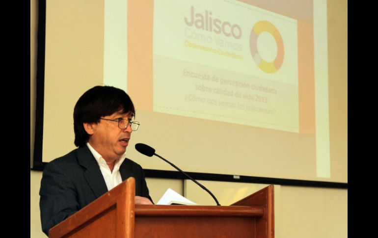 La encuesta de percepción ciudadana 2013 fue presentada por Augusto Chacón, presidente ejecutivo del Observatorio Jalisco Cómo Vamos.  /