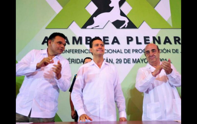 Peña Nieto inaugura la XXXI Asamblea Plenaria de la Conferencia Nacional de Procuración de Justicia. TOMADA DE @gobrep  /