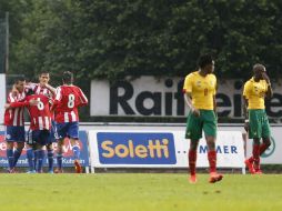 La selección de Camerún continuará su preparación rumbo a Brasil 2014 el domingo visitando a Alemania. AFP /