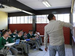 Podrán ser tutores aquellos docentes que tengan nombramiento definitivo en la plaza que ocupa. ARCHIVO /