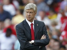 Wenger es el timonel más longevo en la liga Premier después del retiro de Alex Ferguson el año pasado. ARCHIVO /