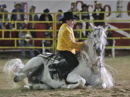 El músico y compositor, Joan Sebastian ofrecerá una velada ante 18 mil personas. ARCHIVO /