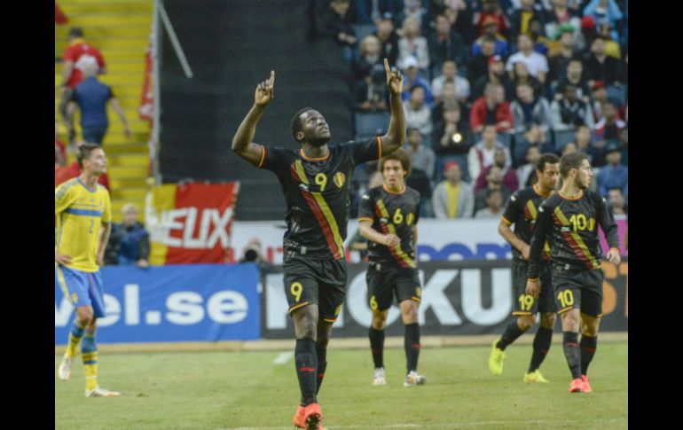 Romelu Lukaku festeja su gol ante la selección de Suecia. EFE /