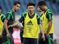 Oribe Peralta durante el entrenamiento del Tri en el Soldier Field. NTX /