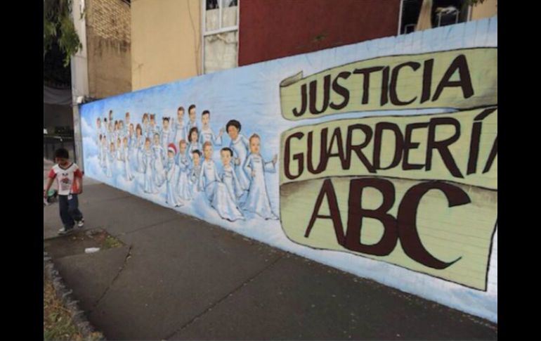 El mural está ubicado en la avenida Universidad, al sur de la Ciudad de México. TOMADA DE @Adolfo_ZapataMx  /