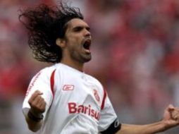 Fernandao conquistó la Copa Libertadores y el Mundial de Clubes de la FIFA en 2006 y concluyó su carrera en 2011. ESPECIAL /