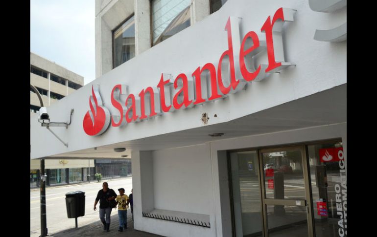 Santander se ha consolidado como 'número uno en atención a PyMEs. ARCHIVO /