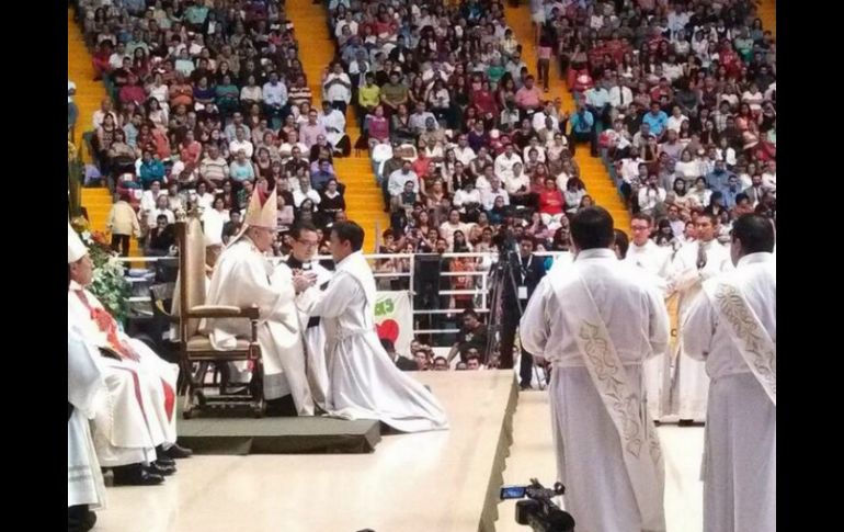 Robles se dirigió a los clérigos para pedirles que relicen la función de enseñar ''en nombre de Cristo''.  /