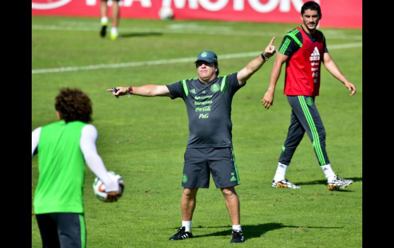 Su principal duda está en elegir un arquero titular entre Jesús Corona y Guillermo Ochoa. AFP /