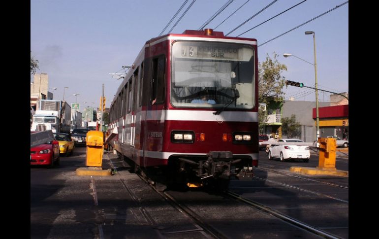 Las obras del Viaducto 1 de la Línea 3 del Tren Ligero están programadas para iniciar este 11 de junio. ARCHIVO /