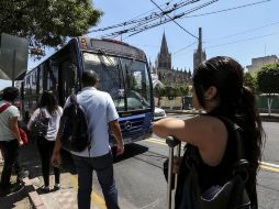 Los largos tiempos de traslado a un destino de la ciudad afecta a un tercio de los tapatíos.  /