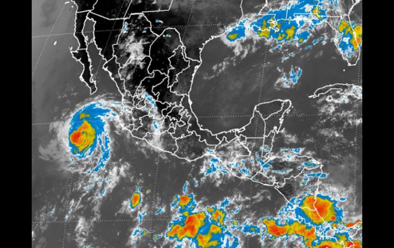 'Cristina' propicia oleaje elevado en Michoacán, Colima y Jalisco. TOMADA DE @conagua_clima  /