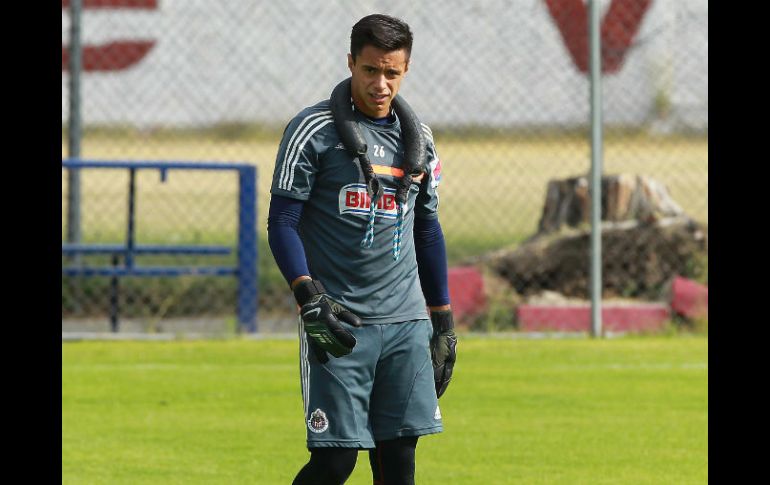 El arquero tapatío resaltó la disposición del plantel para adaptarse lo más pronto posible al nuevo entrenador del equipo. ARCHIVO /