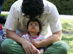 Este tipo de personas son padres que trabajan, se hacen cargo de sus hijos, y hacen las labores del hogar. NTX /