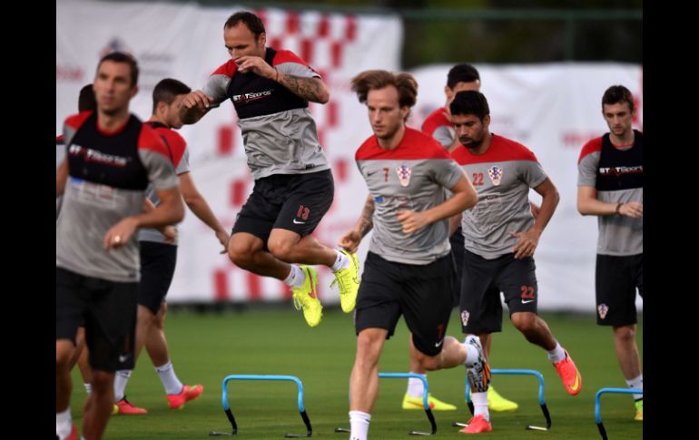 Los futbolistas de la Selección de Croacia en una sesión de entrenamiento. AFP /