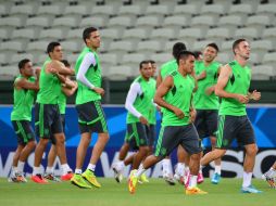 La Selección mexicana trabajó en la cancha del estadio Castelao. AFP /