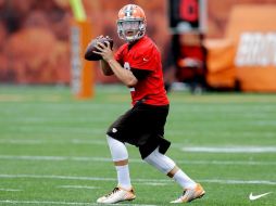 ''Johnny Football'' es reconodio por ser el primer jugador en llevarse el trofeo Heismann. Twitter: @JManziel2. ESPECIAL /