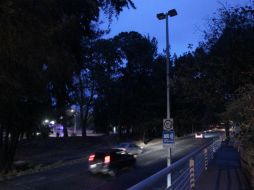 Actualmente existen 65 mi 137 luminarias instaladas en Zapopan. ARCHIVO /