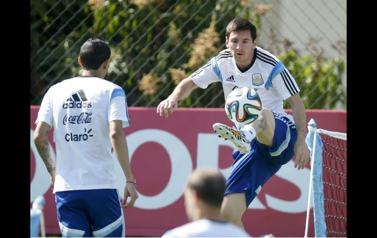 La Albiceleste ya se prepara para su juego con la Selección de Irán este sábado. AP /